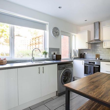 Fully Refurbished North Belfast Home Екстериор снимка