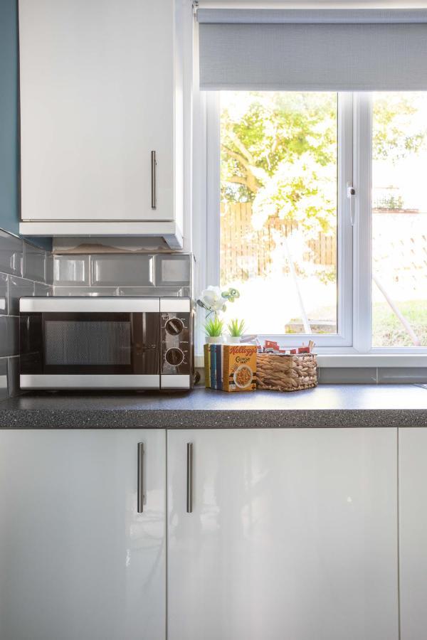 Fully Refurbished North Belfast Home Екстериор снимка