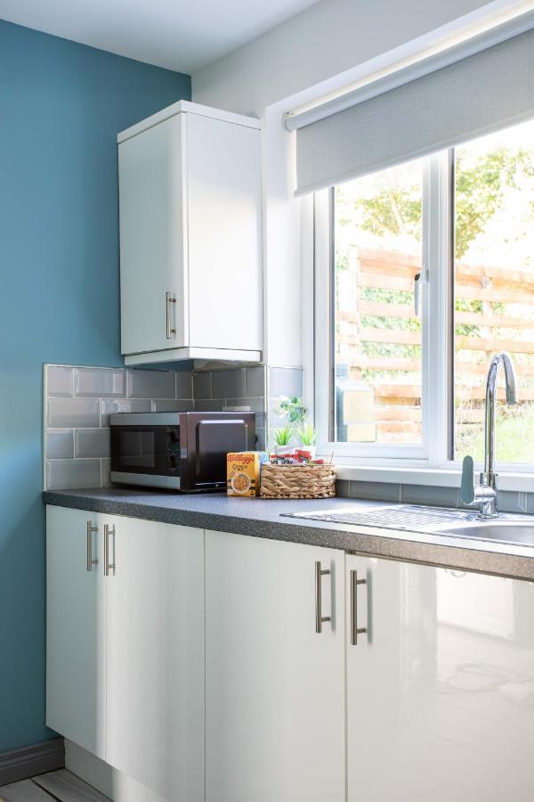 Fully Refurbished North Belfast Home Екстериор снимка