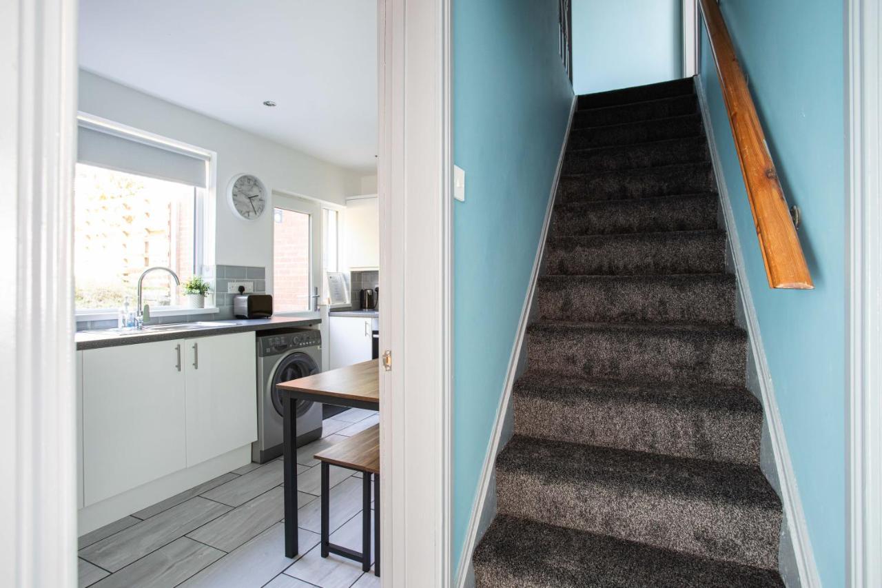 Fully Refurbished North Belfast Home Екстериор снимка
