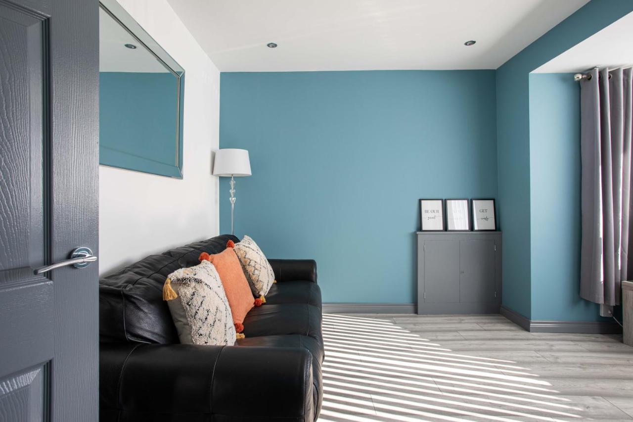 Fully Refurbished North Belfast Home Екстериор снимка